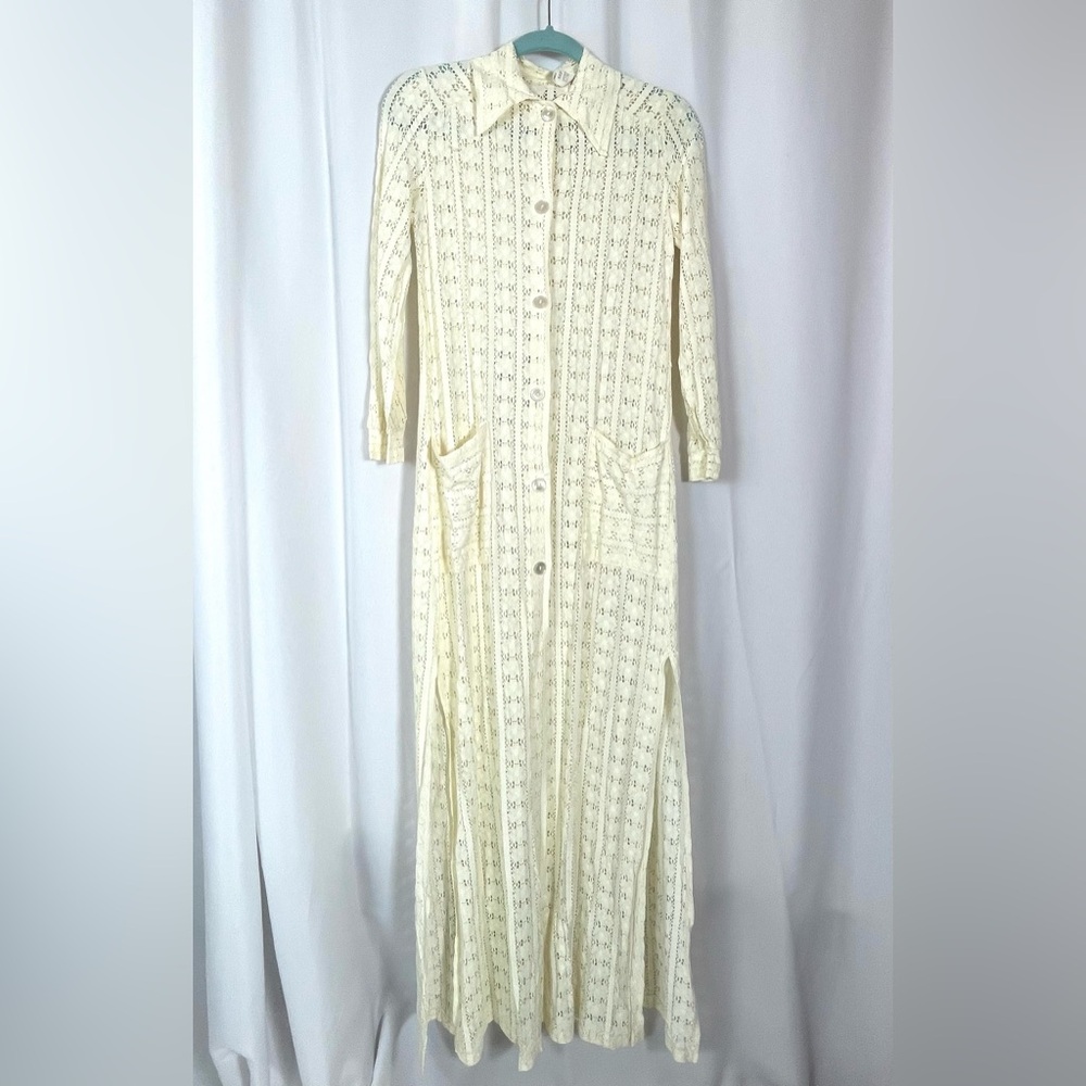 Vintage 70s Lace Maxi Cover Up - Picture 2 of 9